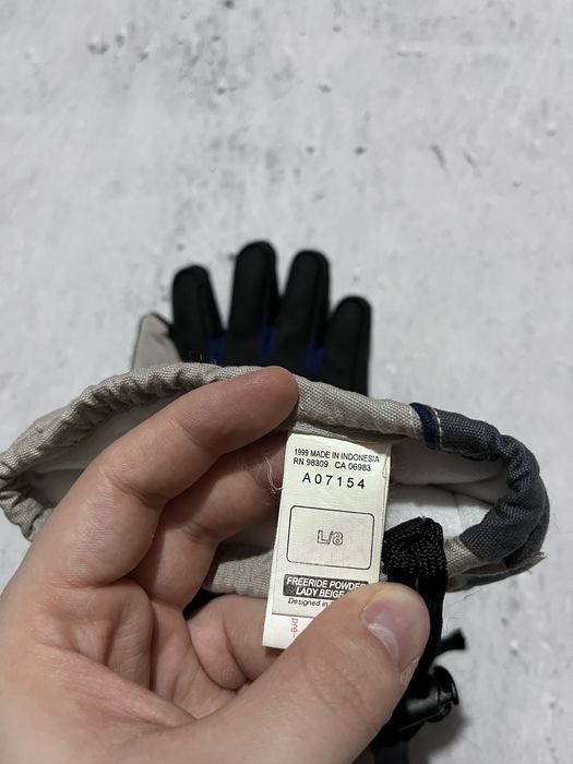 Vintage 99 Salomon ski gloves Grailed