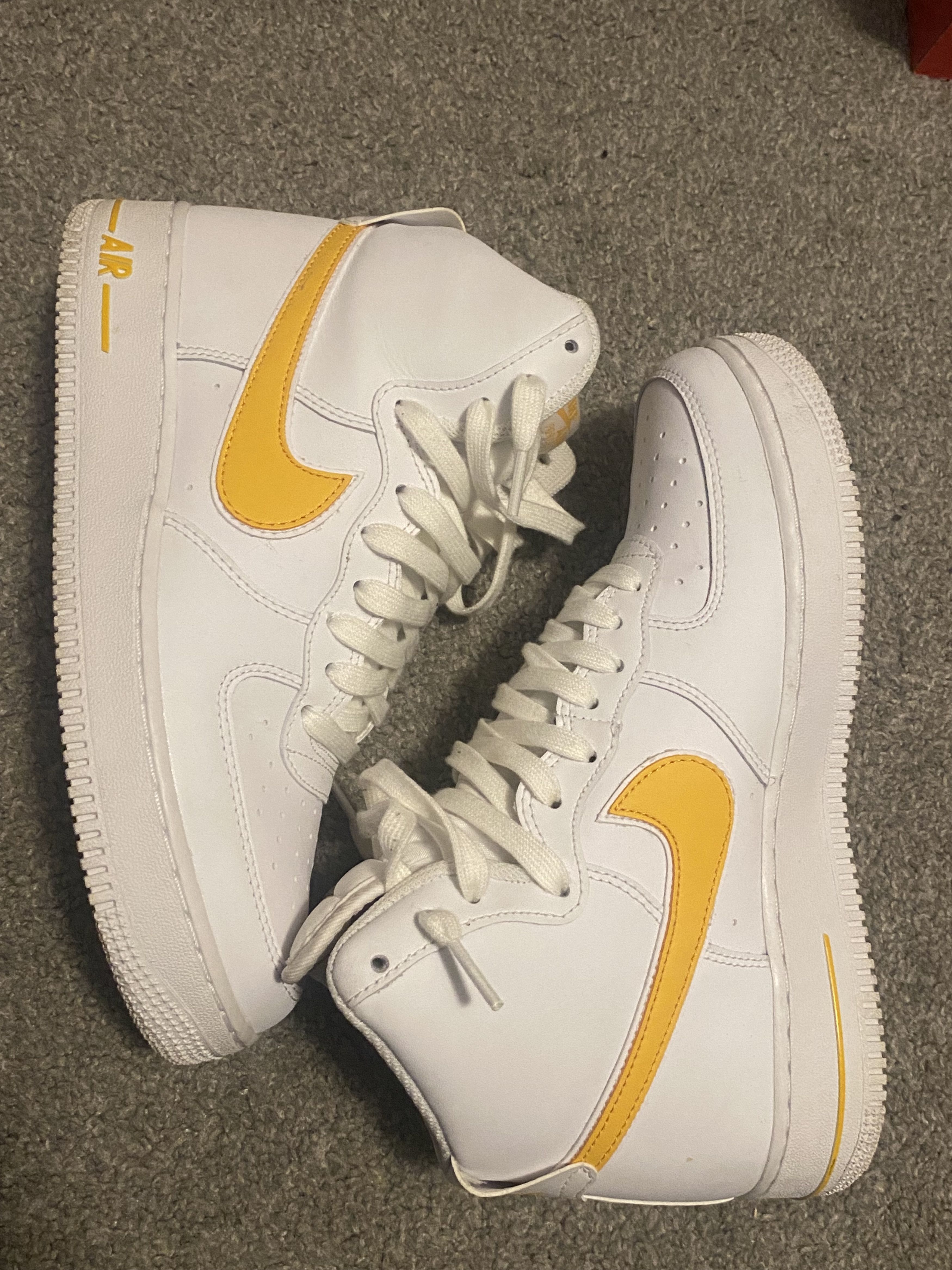 Nike Air Force 1 Size US 8 / EU 41 - 1 Thumbnail