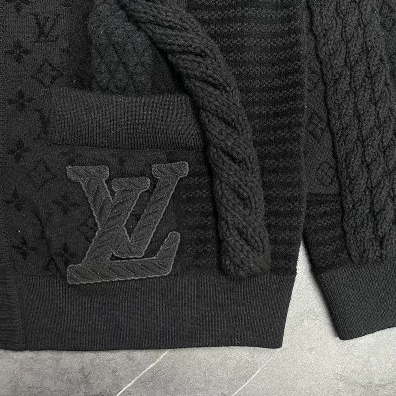 Louis Vuitton Louis Vuitton Asymmetric Monogram Knit Cardigan Size US M / EU 48-50 / 2 - 3 Thumbnail