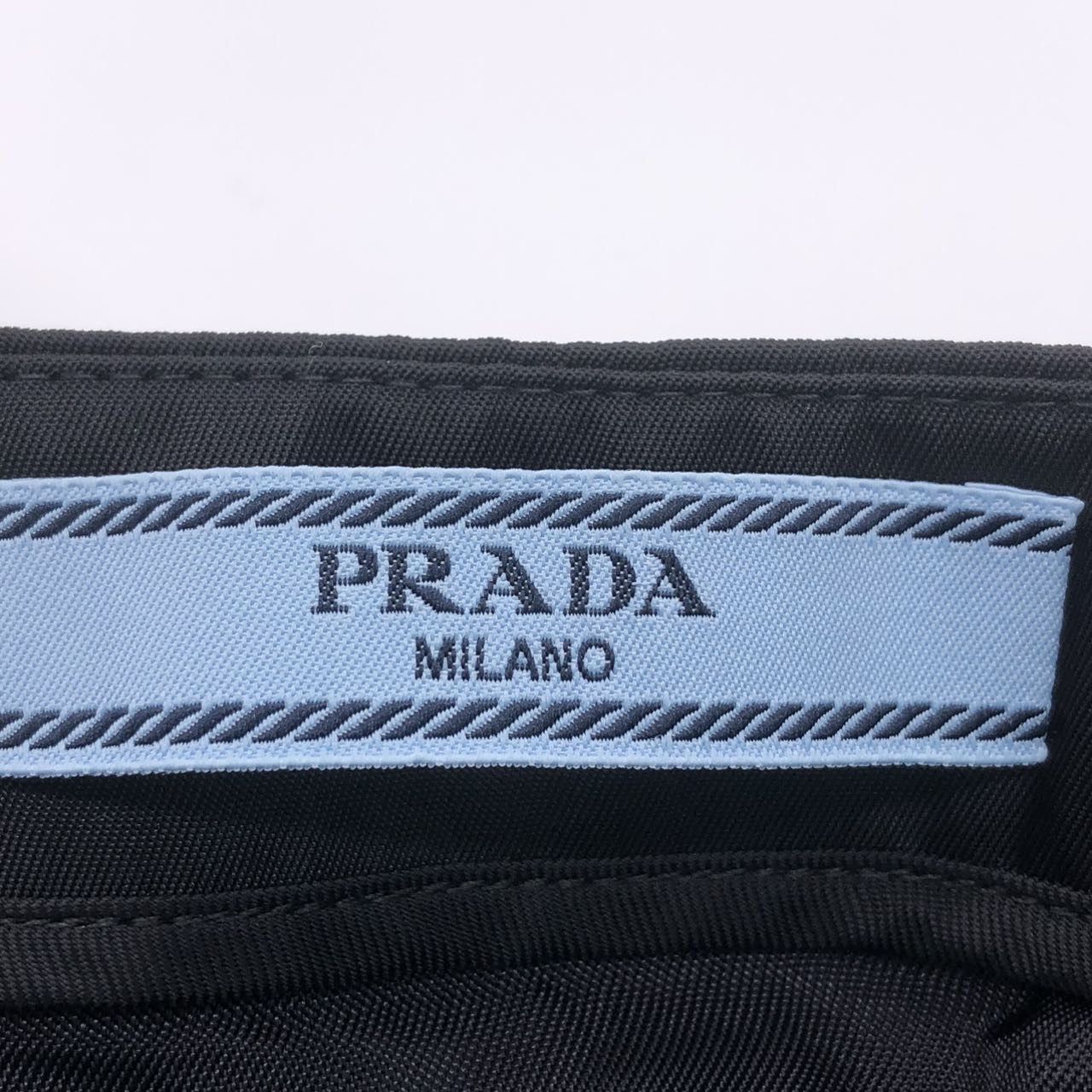 Prada Prada Re-Nylon Solid Triangle Logo Casual Mini Skirt K26WX Size 25" / US 0 / IT 36 - 5 Thumbnail