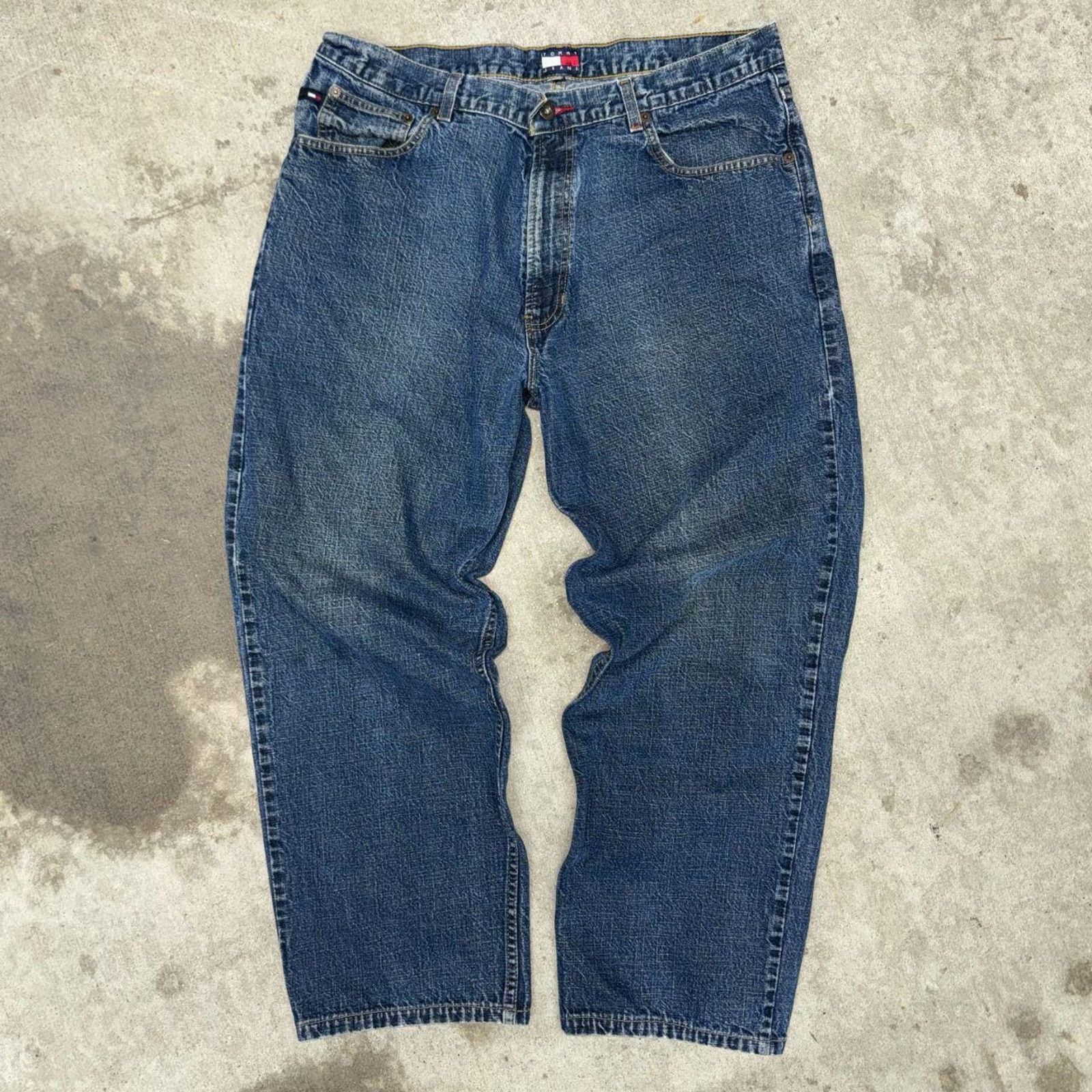 Tommy Hilfiger Vintage y2k tommy hilfiger heavyweight baggy 00s denim jeans Size US 36 / EU 52 - 2 Thumbnail