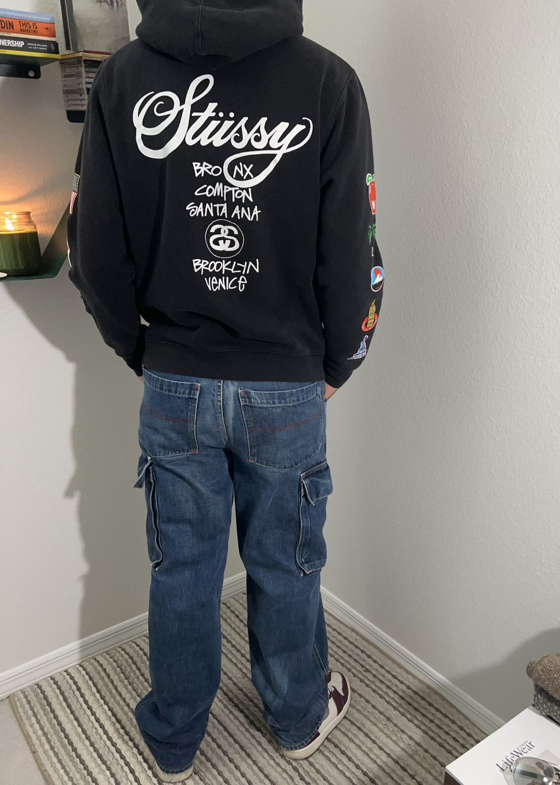 stussy WORLD TOUR HOODIE サイズL Stussy World Tour Hoodie NWT Size