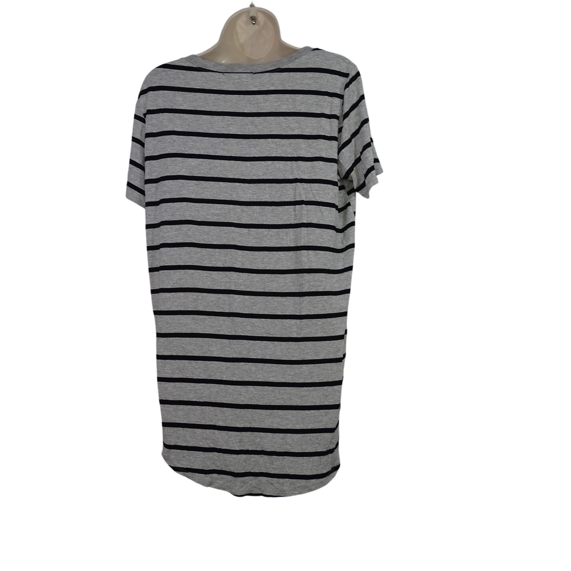 Forever 21 Forever 21 Gray Striped Short Sleeve Knit Top T-shirt Size L Size L / US 10 / IT 46 - 3 Thumbnail