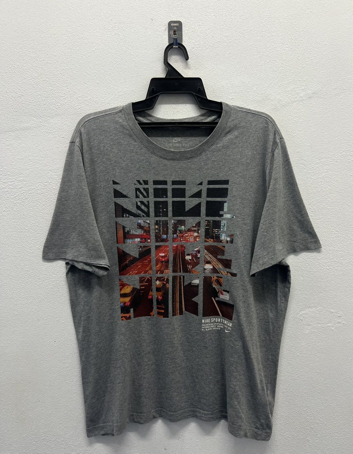 Nike VINTAGE NIKE SPORTSWEAR SHIRT Size US XL / EU 56 / 4 - 1 Thumbnail