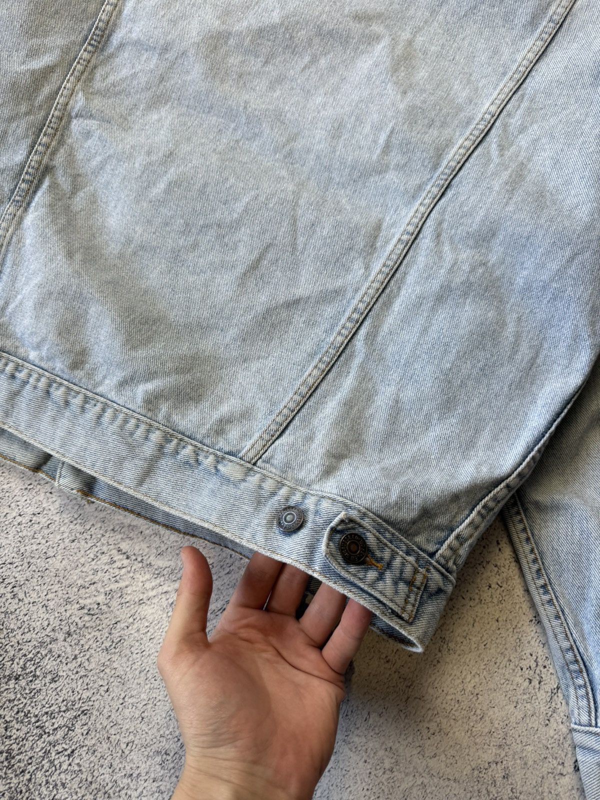 Levi's Vintage Levis Distressed Denim Jacket Made In USA Rare Y2K Size US L / EU 52-54 / 3 - 19 Thumbnail