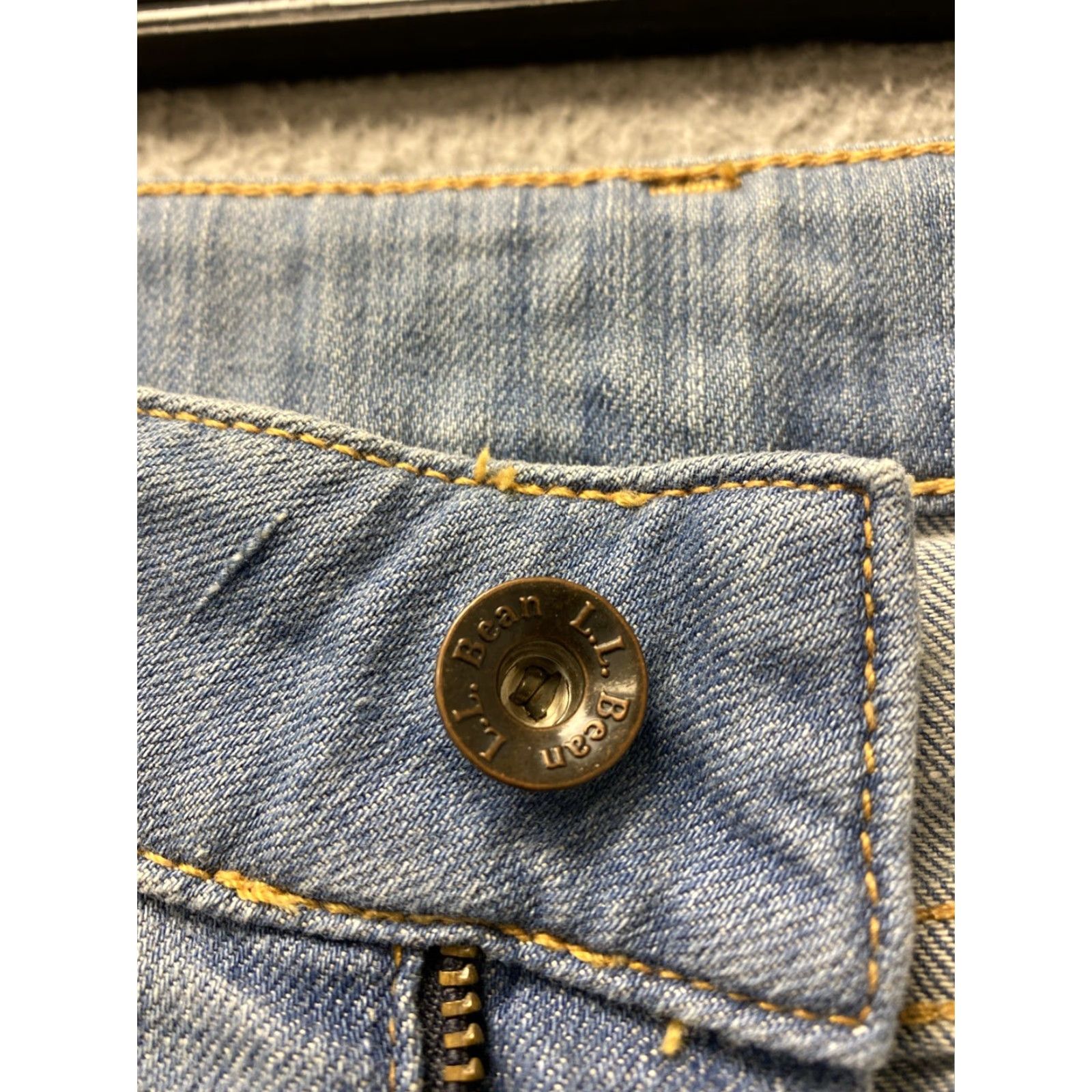 Vintage LL BEAN Jeans Women’s 2R Fit Blue Pin Stripes 28x30 Regular Winter 5-Pocket Design Straight Cotton Flannel Button Zip Womens Size 28" / US 6 / IT 42 - 3 Thumbnail