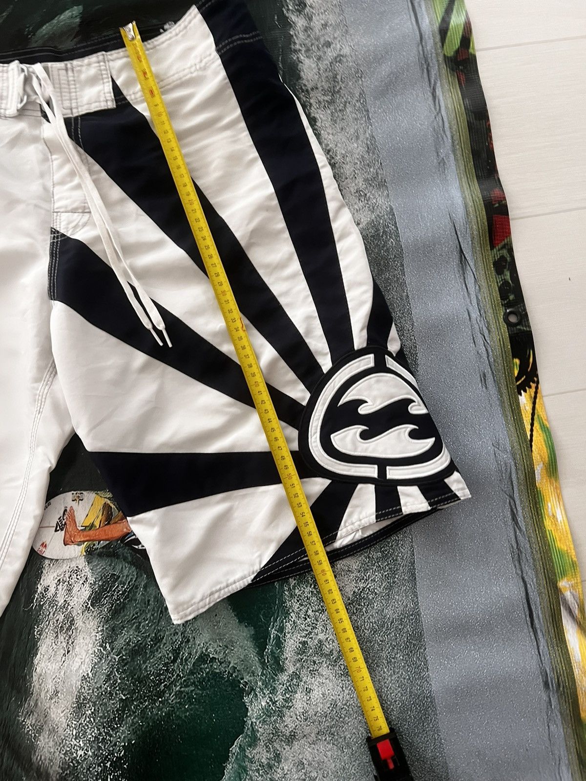 Billabong Andy Irons Boardshorts rising suns Size US 34 / EU 50 - 5 Thumbnail