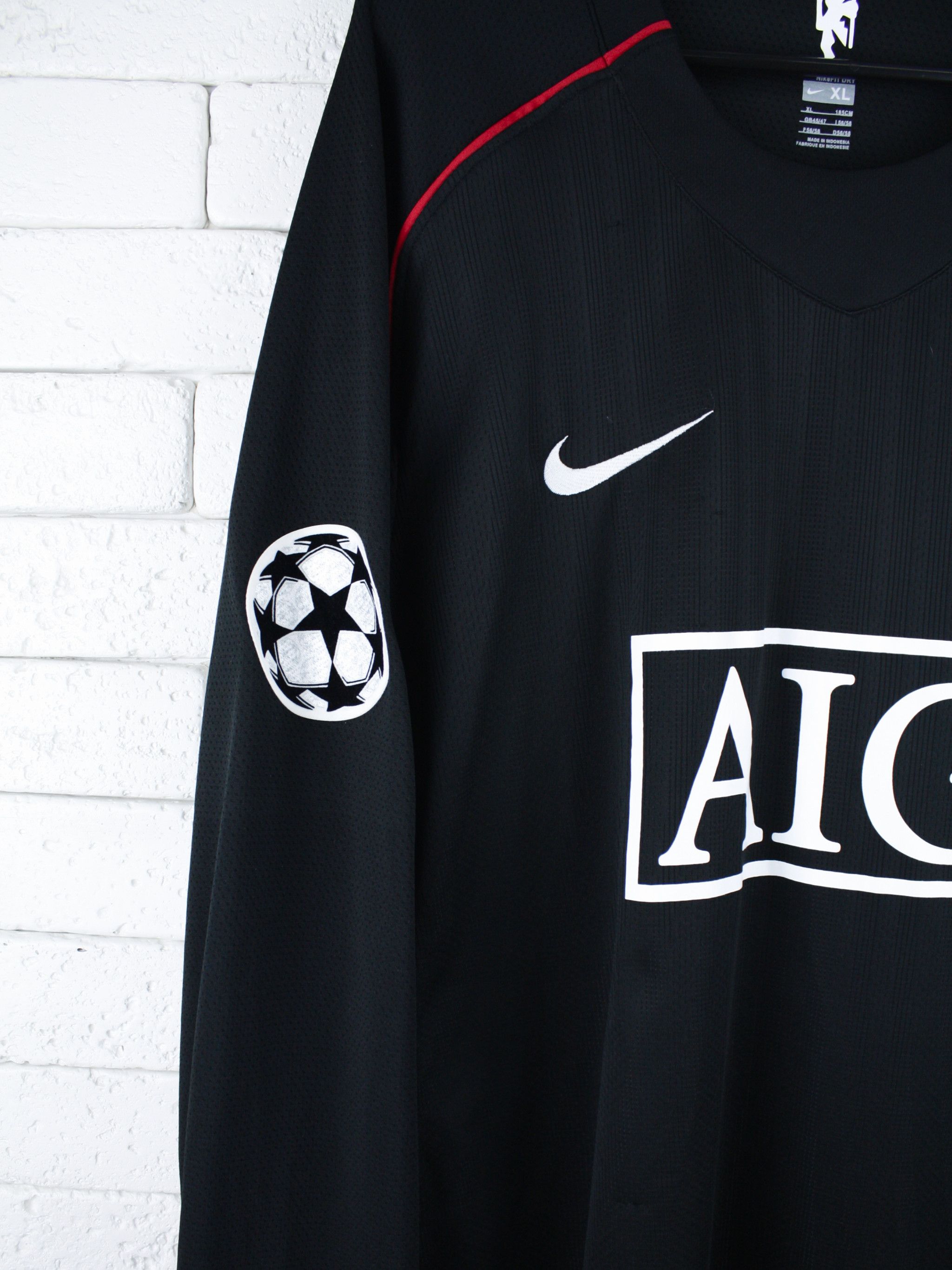 Nike Manchester United Nike Long Sleeve Ronaldo #7 AIG Sponsor Size US XL / EU 56 / 4 - 4 Thumbnail