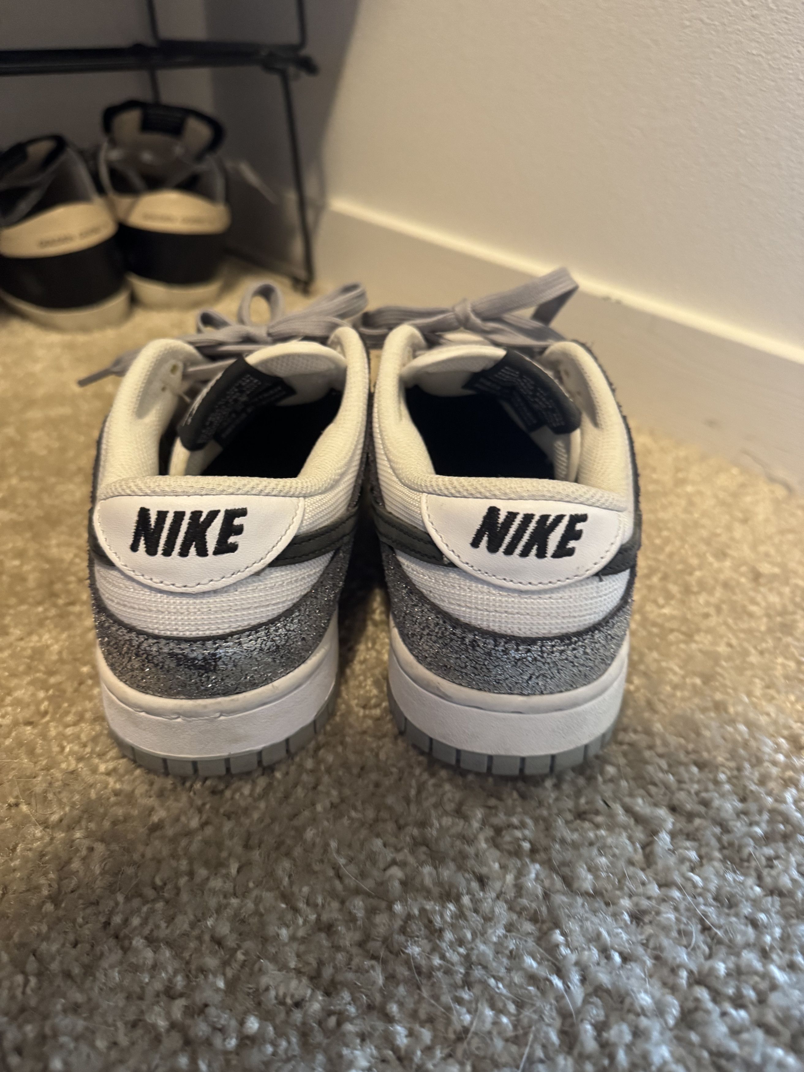 Nike Wmns Dunk Low 'Golden Gals' Size US 9 / IT 39 - 6 Thumbnail