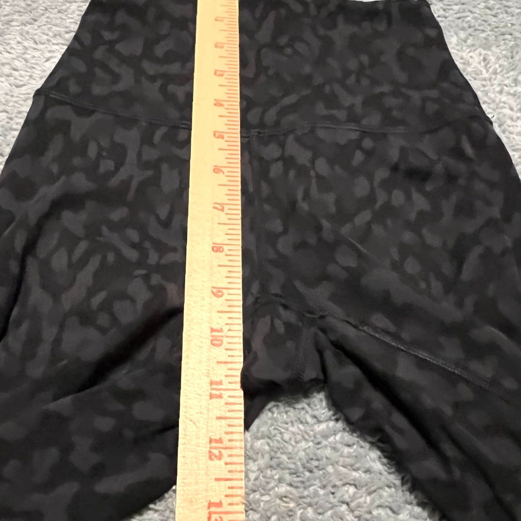 Lululemon **Lululemon Womens Size 2 High Rise Black Legging** User: Lululemon Womens Size 2 High Rise Black Legging Size 26" / US 2 / IT 38 - 6 Thumbnail