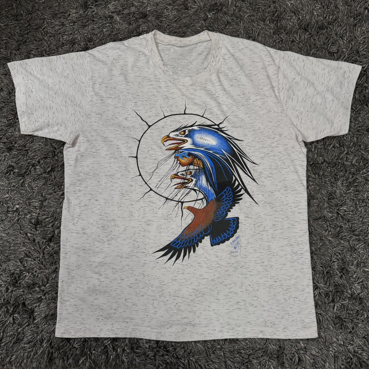 Vintage Vintage Native American Eagle Art Tee Shirt Size US L / EU 52-54 / 3 - 6 Thumbnail