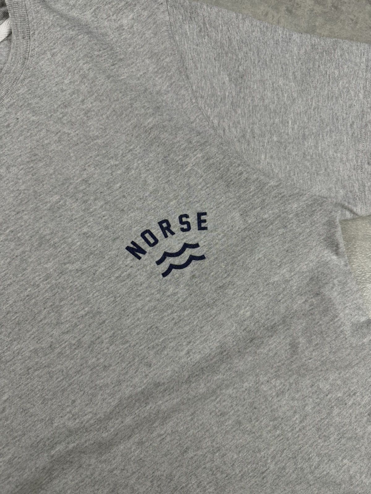 Norse Projects Norse Projects Niels Ivy Wave Logo Tee Grey Size S Size US S / EU 44-46 / 1 - 3 Thumbnail