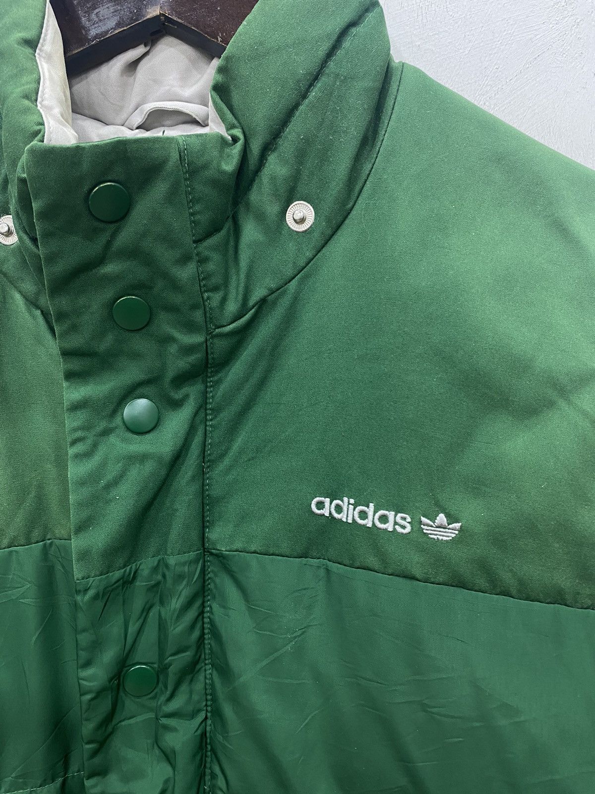 Adidas 💥VINTAGE ADIDAS puffer jacket bomber sweater Size US L / EU 52-54 / 3 - 3 Thumbnail