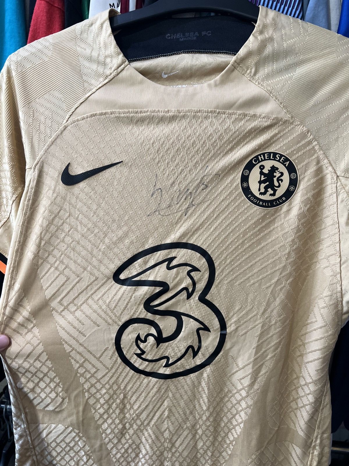 Nike 2022/2023 NIKE CHELSEA #5 SOPHIE INGLE SIGNED MATCH WORN TEE Size US S / EU 44-46 / 1 - 5 Thumbnail