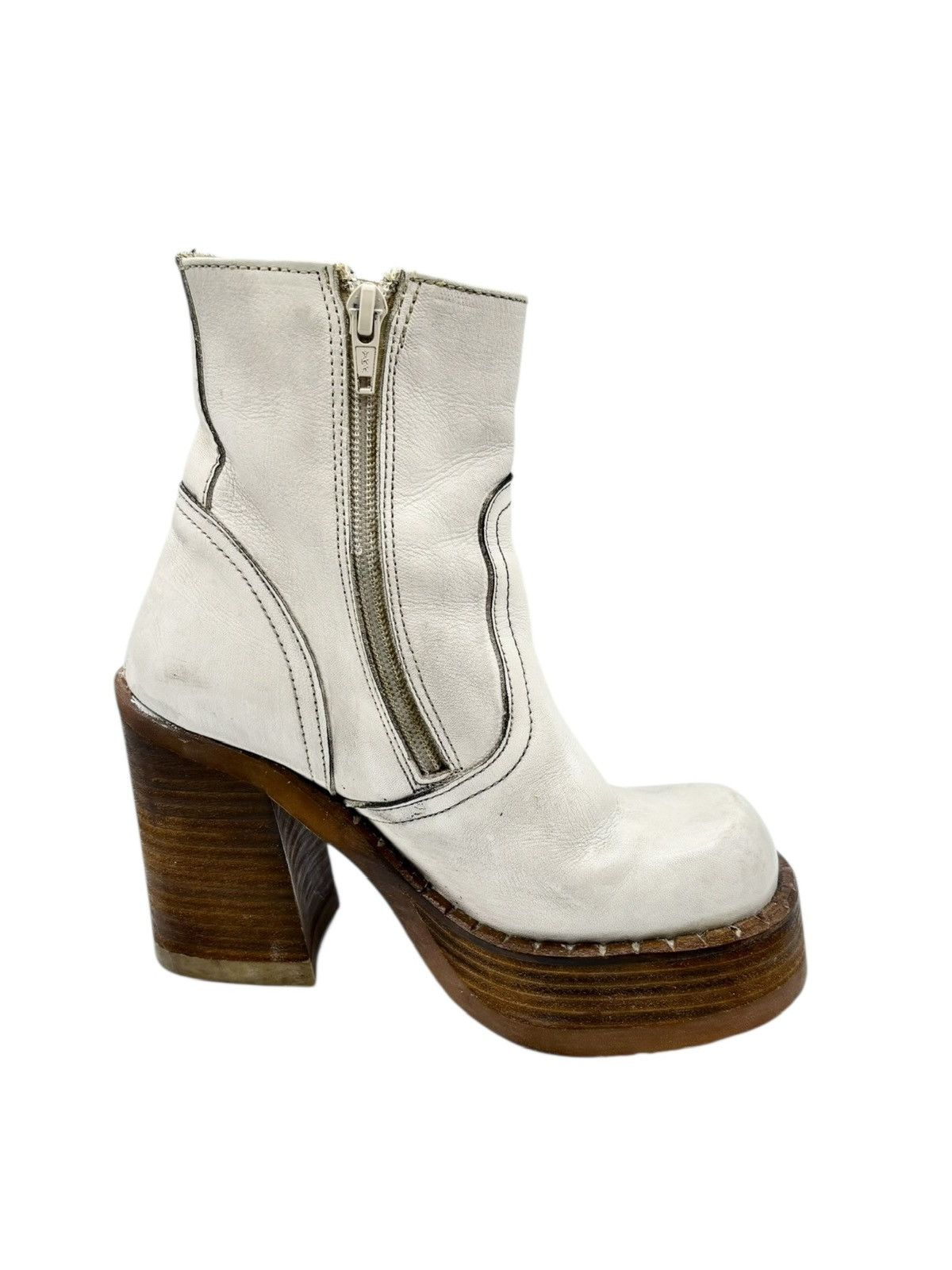 Cowboy Equipment Vintage Destroy cream block platform boots Size 35 Size US 5 / IT 35 - 6 Thumbnail
