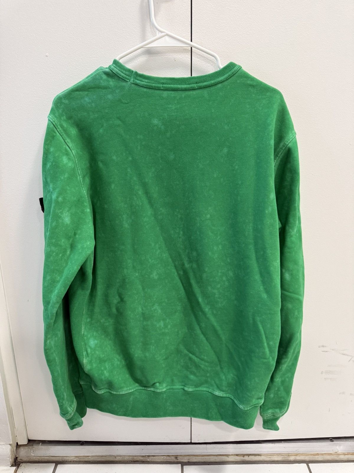 Stone Island RARE Stone Island Sweatshirt Acid Green Medium Size US M / EU 48-50 / 2 - 2 Thumbnail