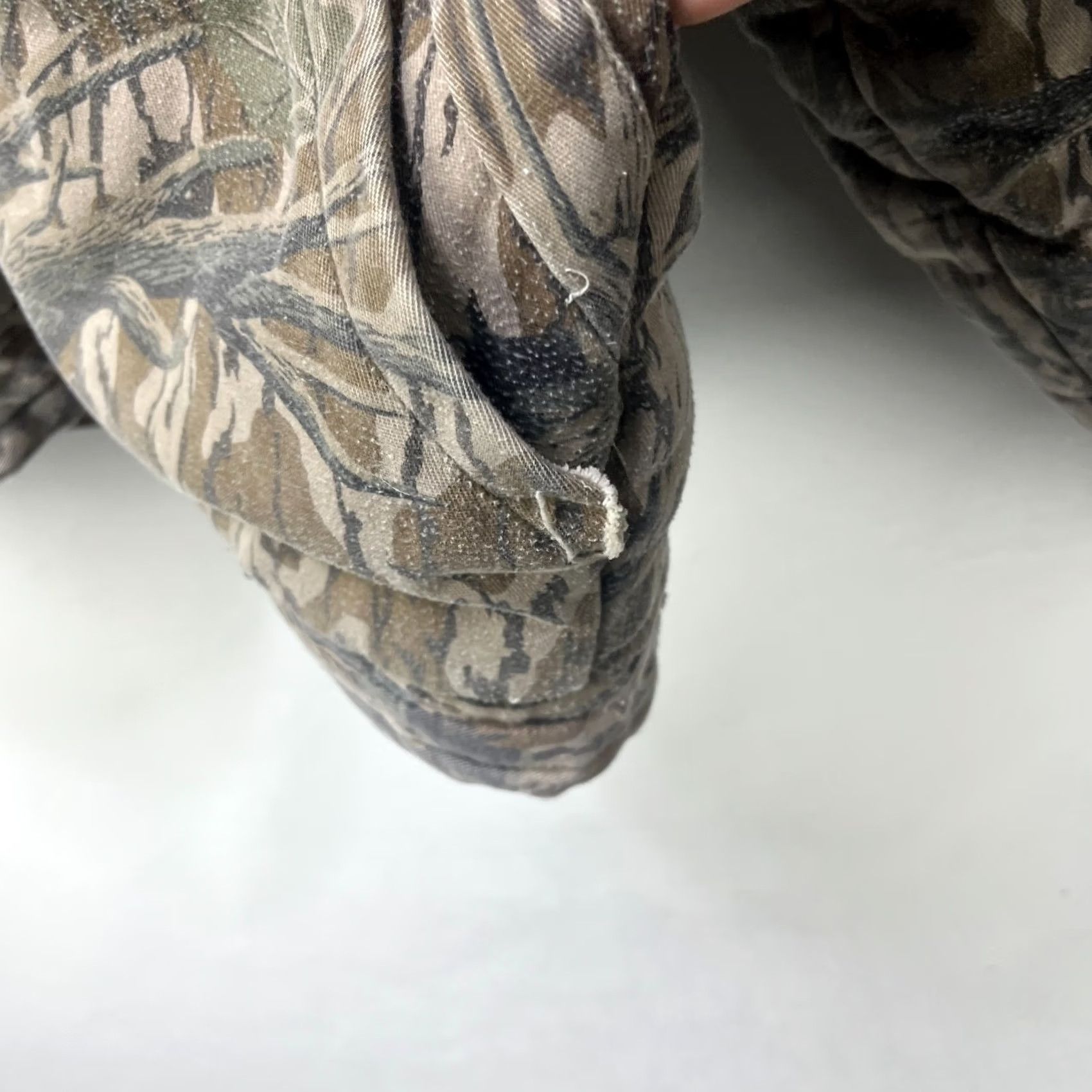 Realtree VINTAGE Realtree Camo Puffer Jacket Liner Large Men Jacket Camouflage Green Logo 90s Fashion Hunters Mens Size US L / EU 52-54 / 3 - 5 Thumbnail