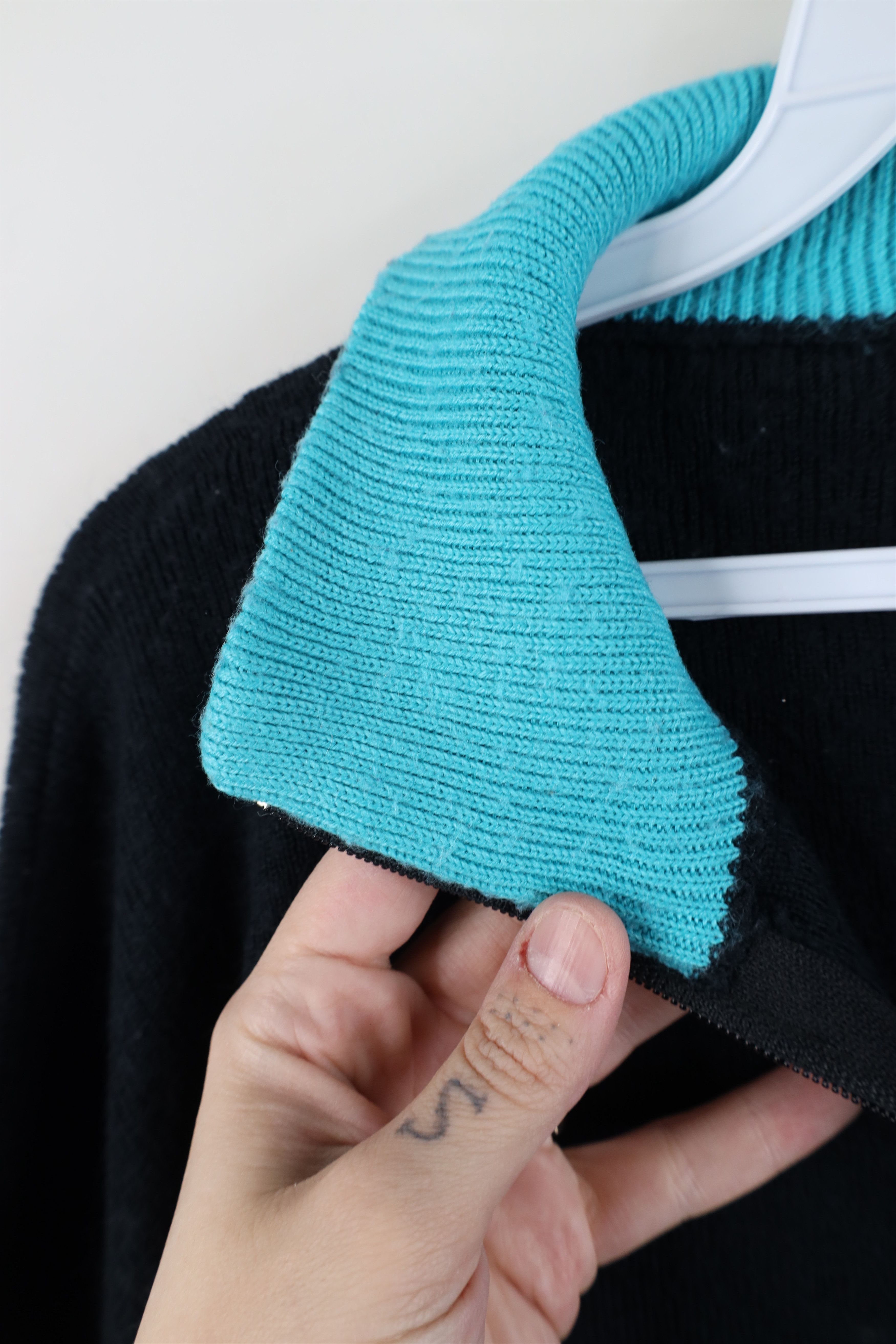Vintage Vintage 90s Streetwear Wool Knit Southwestern Sweater Size L / US 10 / IT 46 - 9 Thumbnail