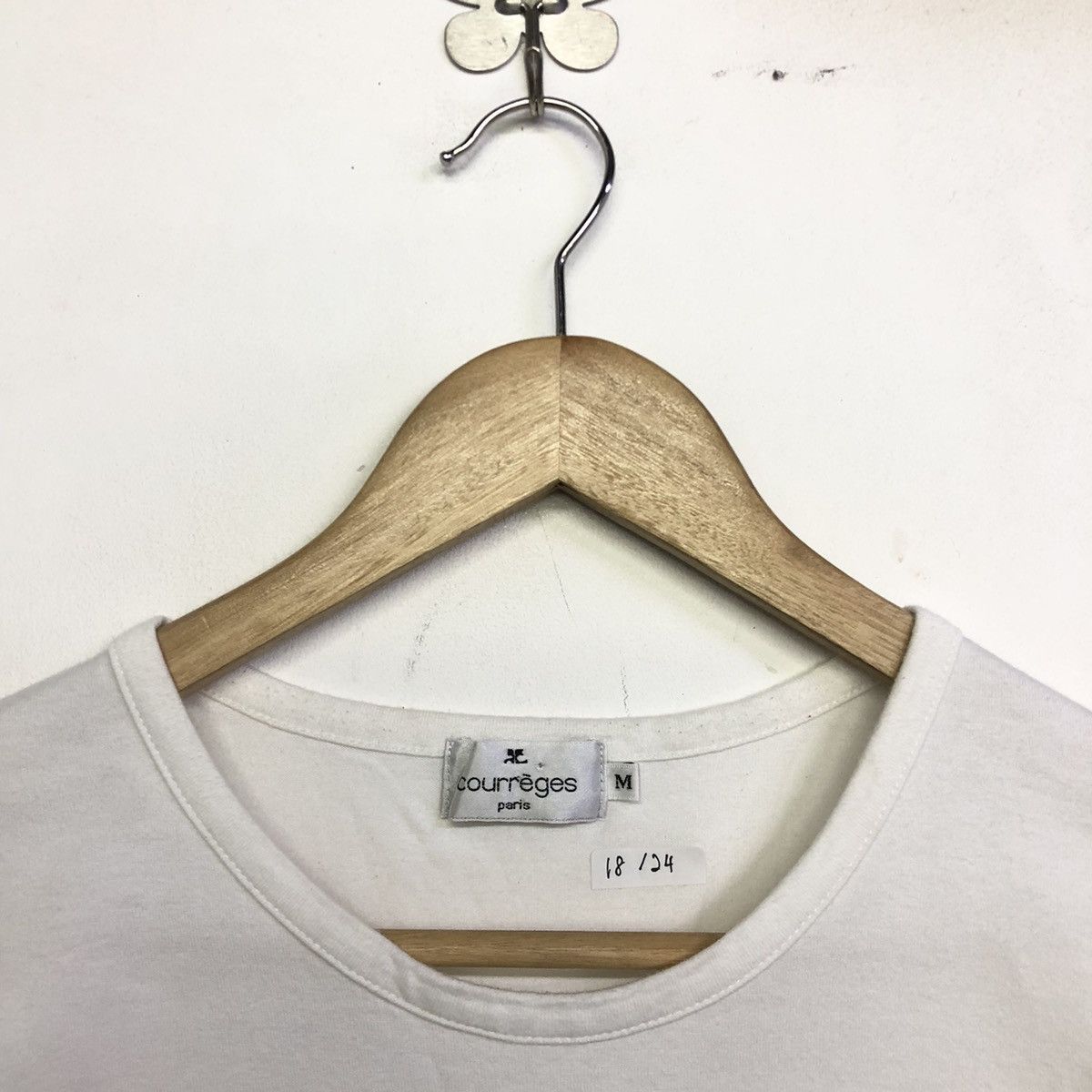 Courreges × Vintage Vintage Courreges Paris Designer Tshirt Size US M / EU 48-50 / 2 - 4 Thumbnail