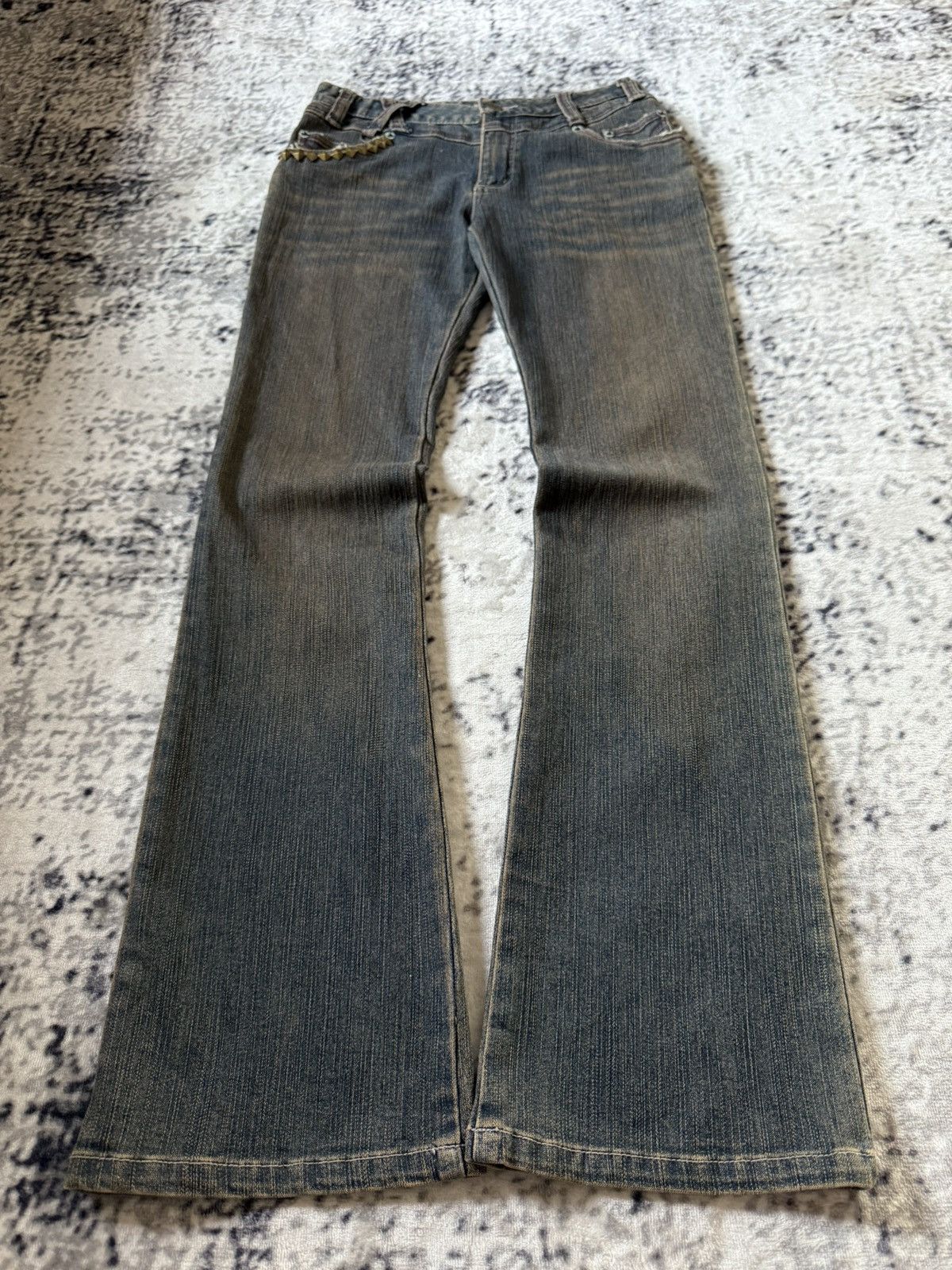 Japanese Brand Jouer Aux Echecs Mud Wash Patina Fade Studded Flared Jeans Size US 28 / EU 44 - 1 Thumbnail