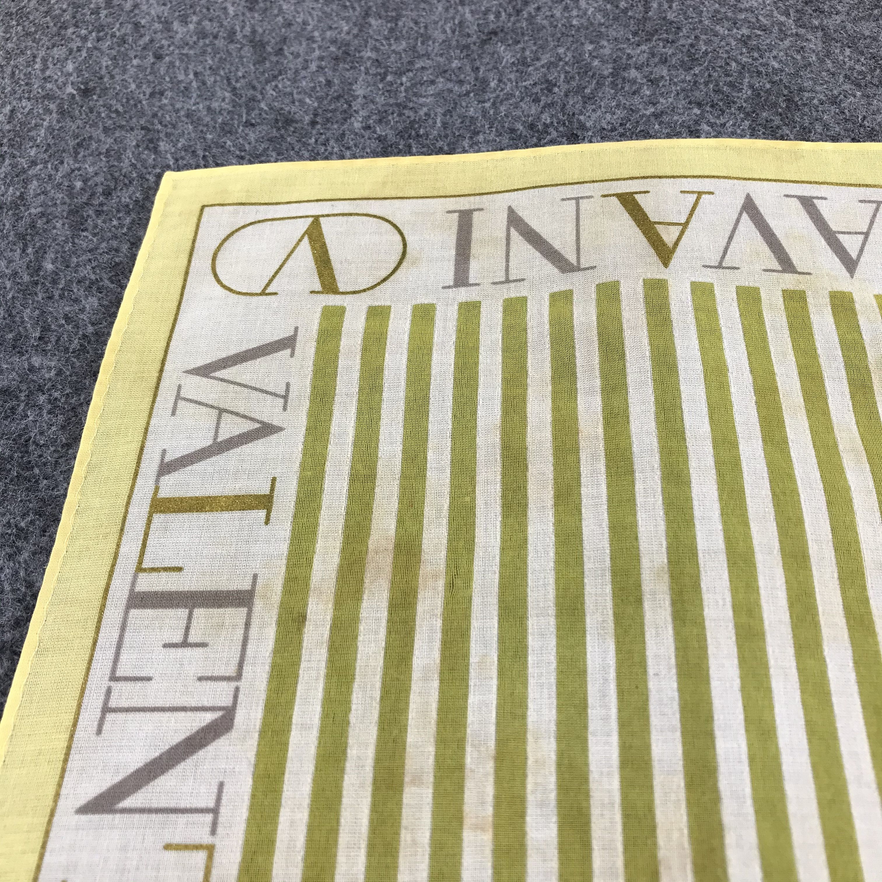 Japanese Brand Valentino Garavani Handkerchief Neckerchief Bandana H1267 Size ONE SIZE - 5 Thumbnail