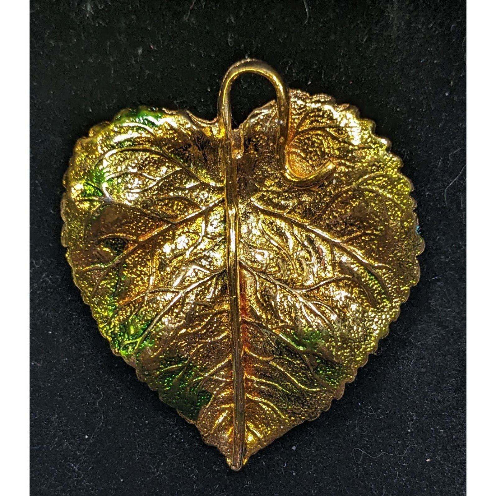 Other Vintage Cottagecore Green And Gold Tone Aspen Leaf Brooch Size ONE SIZE - 3 Thumbnail