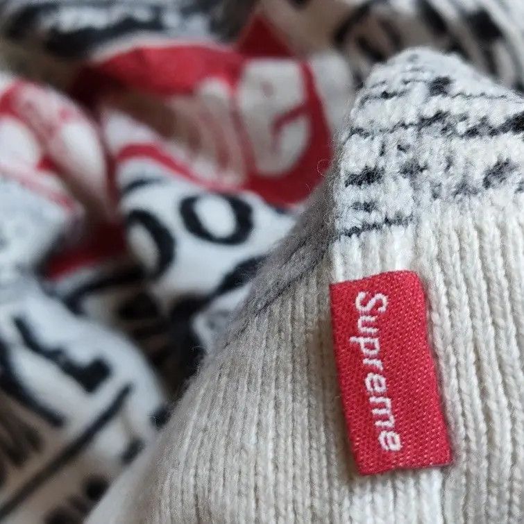 Supreme Supreme Newsprint Sweater FW18 Size US M / EU 48-50 / 2 - 7 Thumbnail