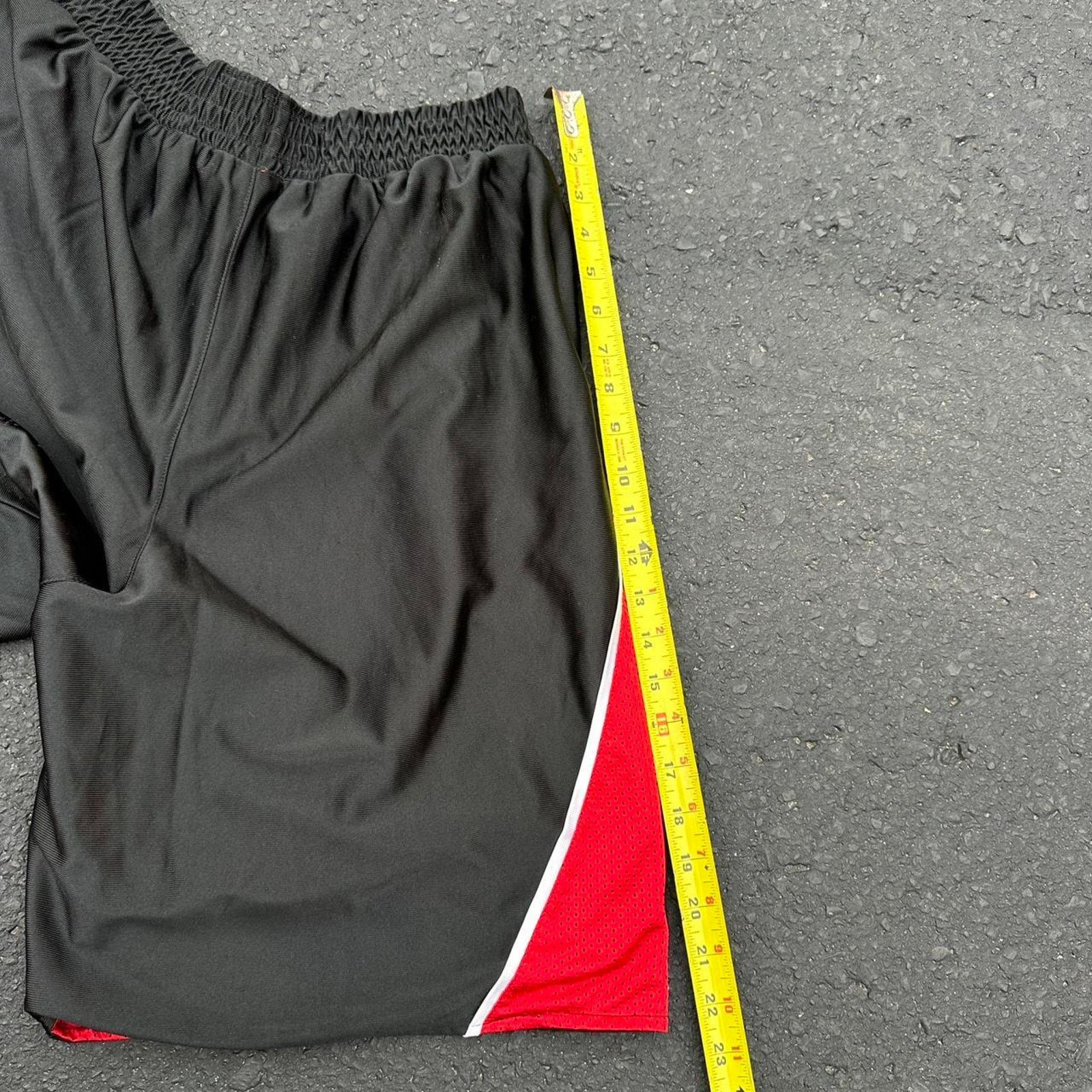 NBA × Nike × Vintage Vintage Nike Portland Trailblazers Shorts Size US 32 / EU 48 - 5 Thumbnail