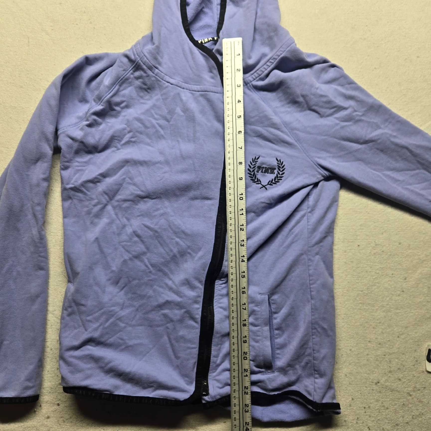 Victoria's Secret Victoria's Secret PINK Hoodie Full Zip Blue Women's S Small Regular Fit Coat Sweater Jacket Activewear Winter Fall Spring Logo Zip Front Crew Neck Size S / US 4 / IT 40 - 6 Thumbnail