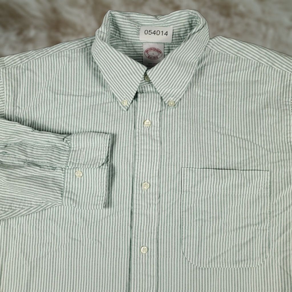 Brooks Brothers Brooks Brothers Blue Striped Button-Up Shirt Mens Large Long Sleeve Casual Size US L / EU 52-54 / 3 - 1 Thumbnail