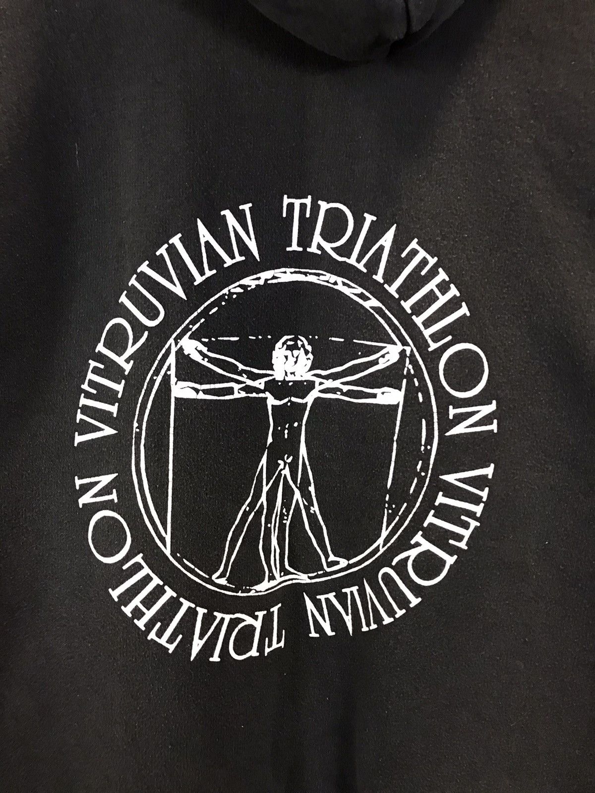 Other Vitruvian Triathlon vintage other hoodie Size US L / EU 52-54 / 3 - 6 Thumbnail