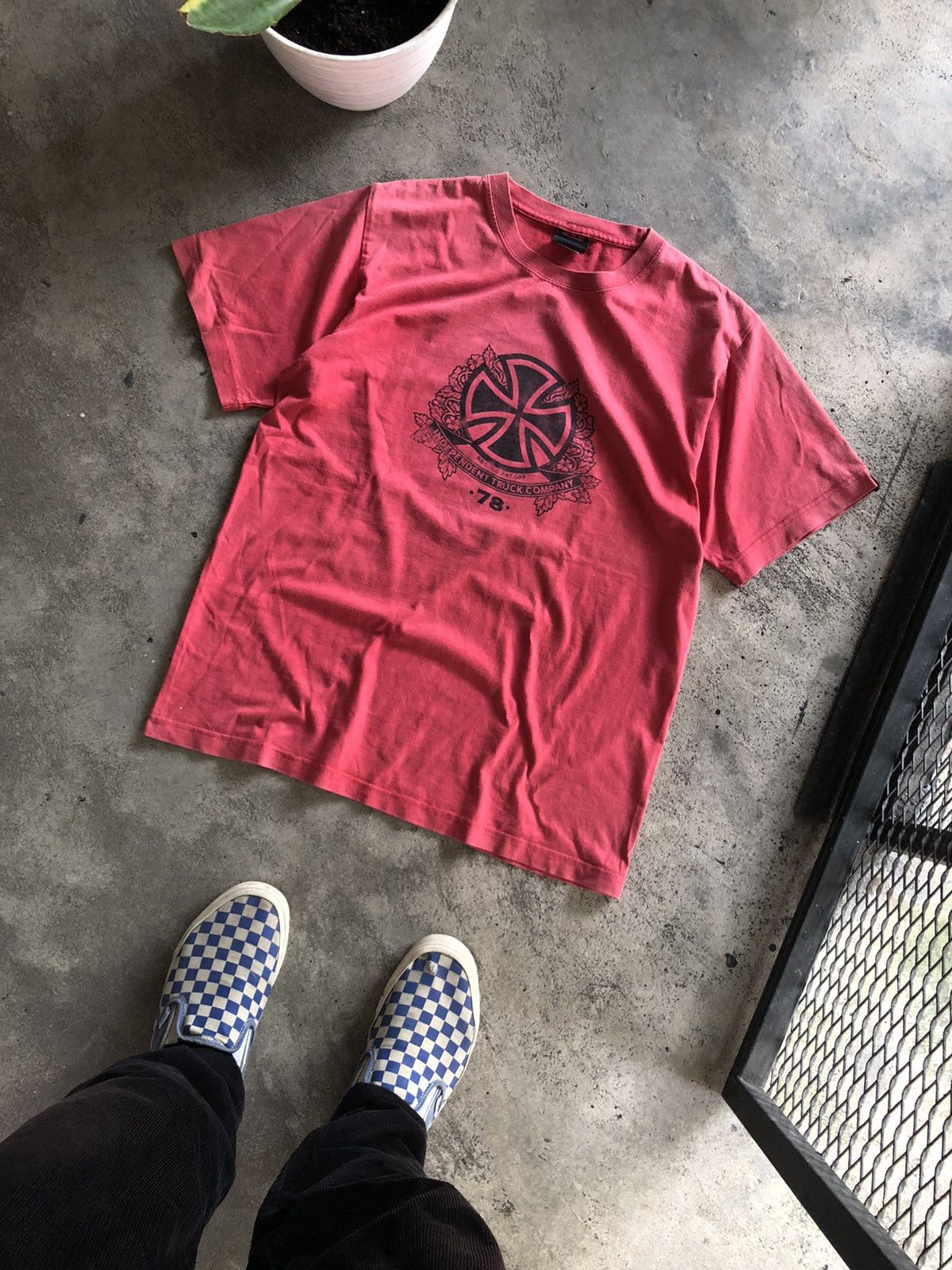 Independent Truck Co. × Japanese Brand × Vintage VINTAGE INDEPENDENT TRUCK SHIRT Size US L / EU 52-54 / 3 - 1 Thumbnail