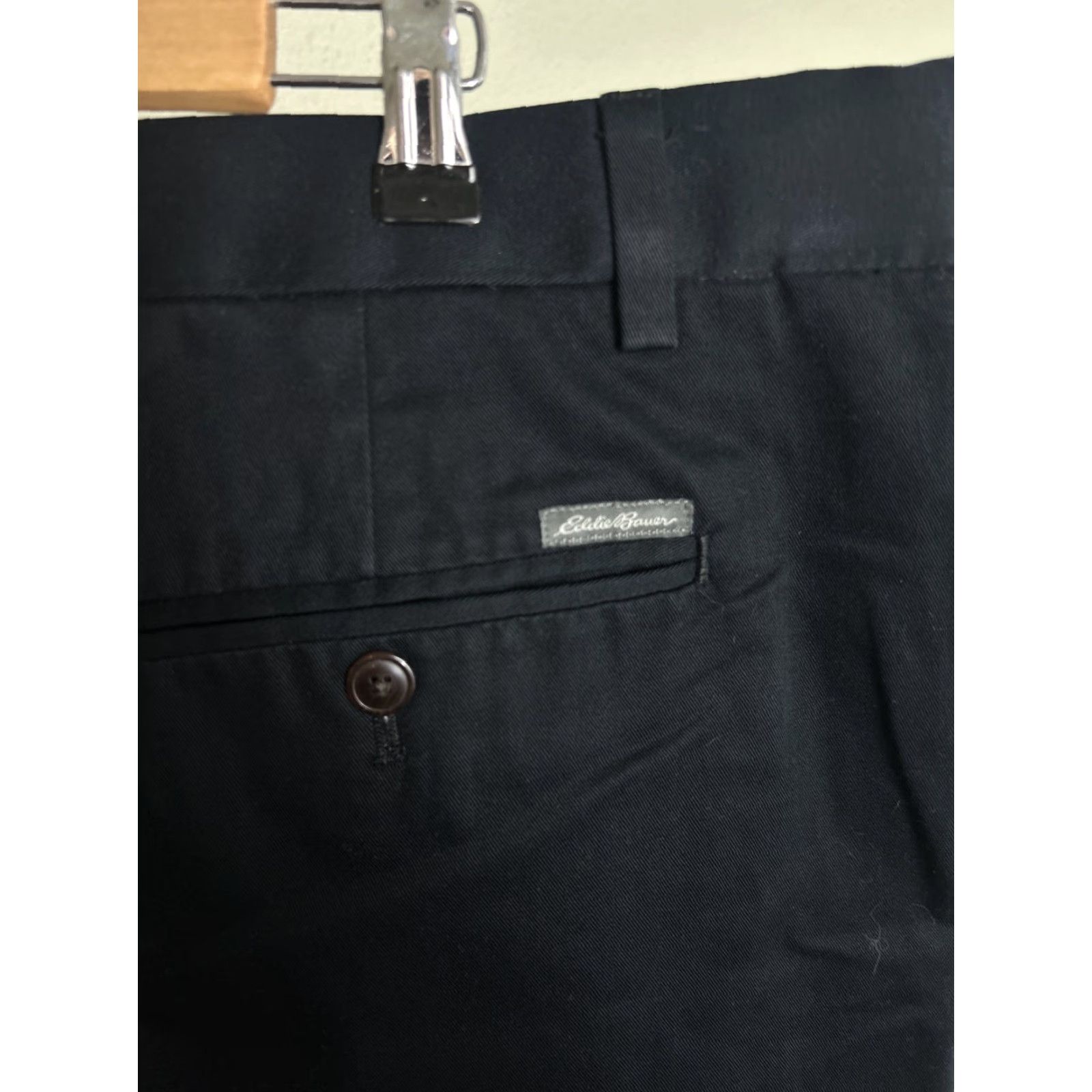 Eddie Bauer VINTAGE Eddie Bauer wrinkle free relaxed fit cotton pants Navy Blue mens 42x30 42 Tall Size US 42 / EU 58 - 7 Thumbnail