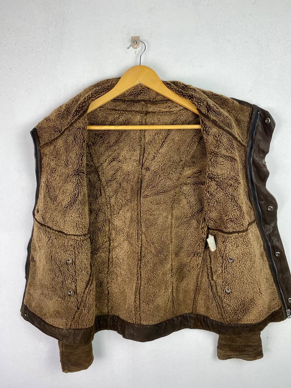 Leather vintage okiraku lamb leather jacket fur lining ideal zipper Size US S / EU 44-46 / 1 - 8 Thumbnail