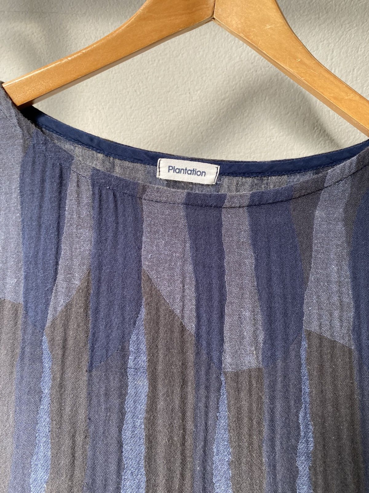Playstation Plantation Blue Striped Asymmetrical Top Size L / US 10 / IT 46 - 4 Thumbnail