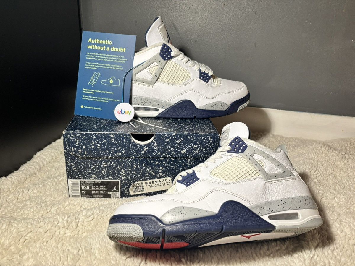 Jordan Brand Midnight Navy Air Jordan 4 Size US 10.5 / EU 43-44 - 1 Thumbnail