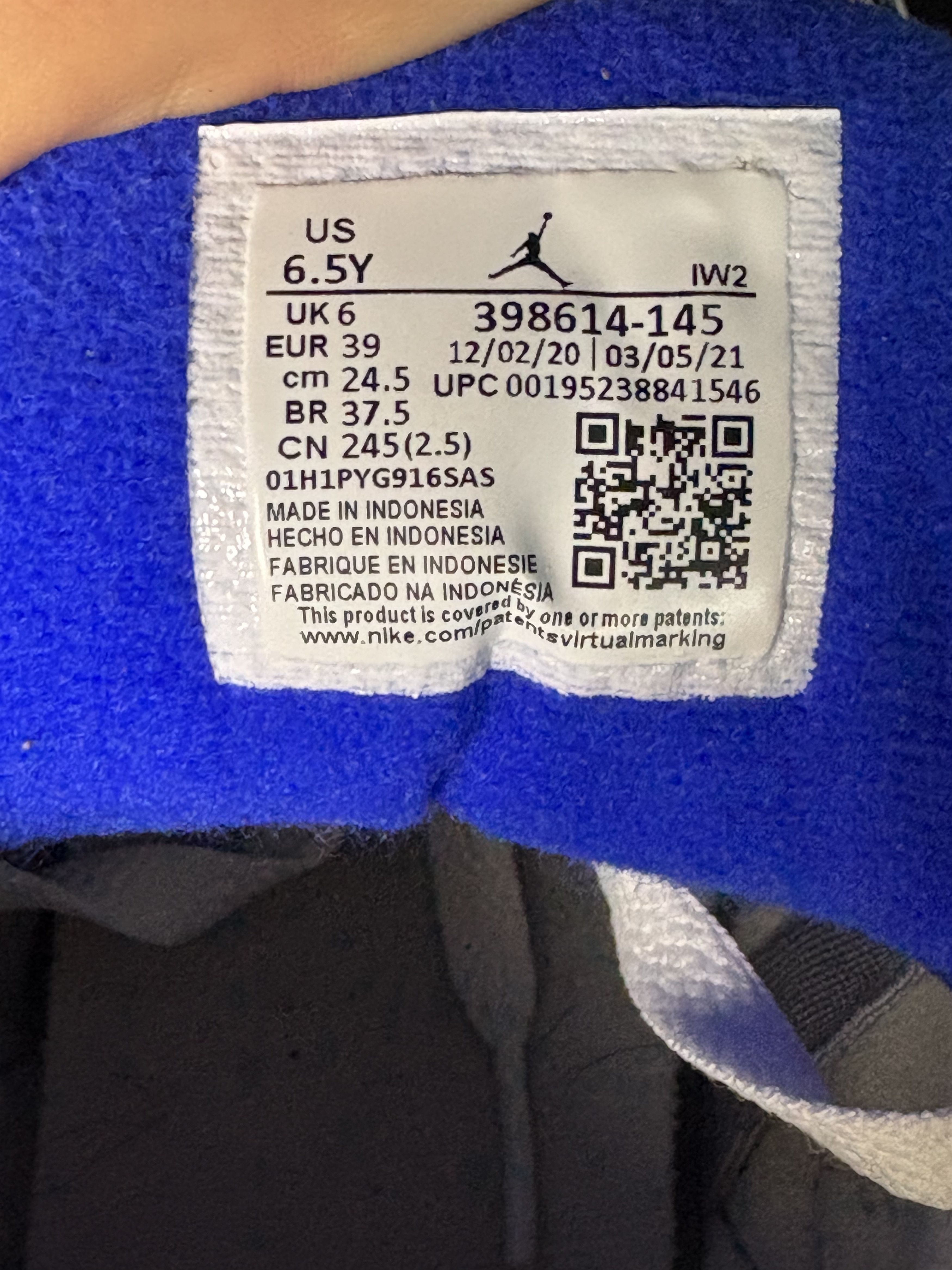Jordan Brand Air Jordan 3 Retro "Racer Blue" (GS) **PRE-OWNED** Size US 6.5 / EU 39-40 - 6 Thumbnail