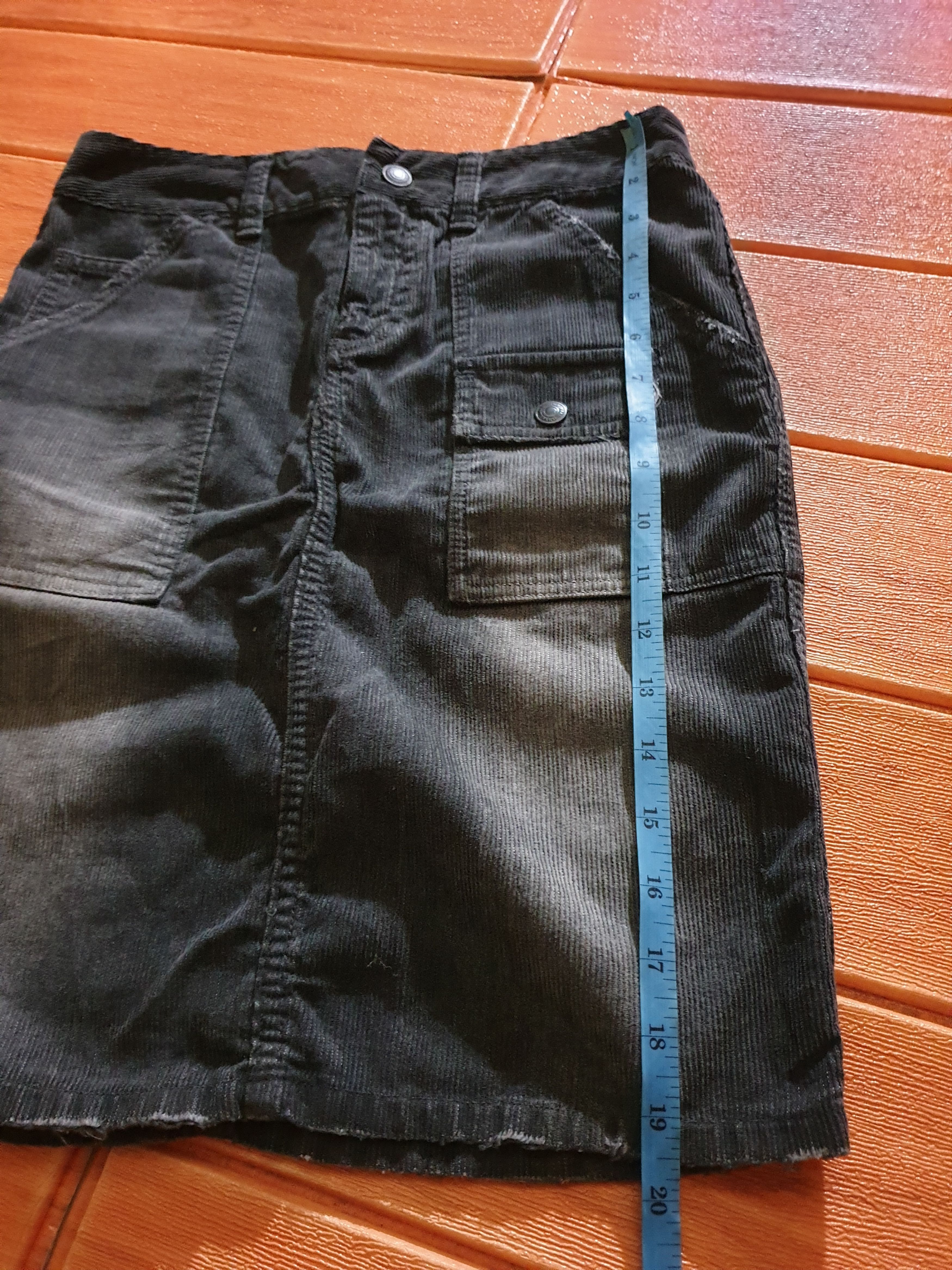 5351 POUR LES HOMMES 💥5351 pour les Hommes cudroy skirt Size 27" / US 4 / IT 40 - 8 Thumbnail