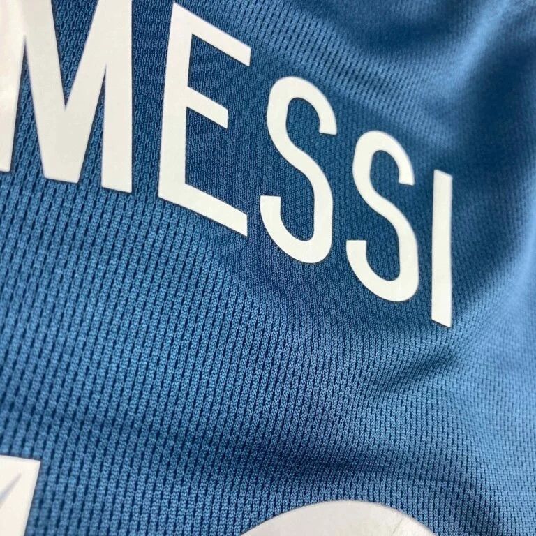 Adidas NEW Argentina 2015-16 away Messi football jersey size XL Size US XL / EU 56 / 4 - 13 Thumbnail