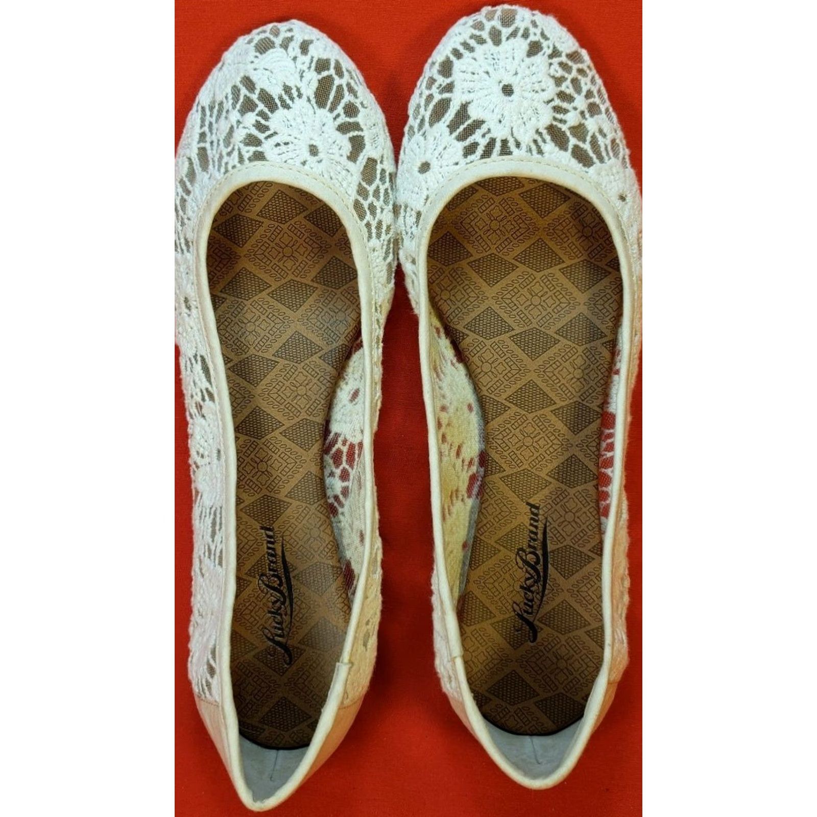 Lucky Brand Lucky Brand Flats Women's 8M 38EU White Lace Crochet Ballet Flats Casual Womens Shoes Beige White Lace Pattern Crocheted Perforated Pattern N/A Size US 8 / IT 38 - 7 Thumbnail