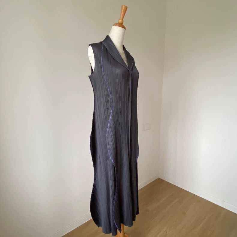 Issey Miyake Issey Miyake Grey kelp pleated skirt Size XL / US 12-14 / IT 48-50 - 3 Thumbnail