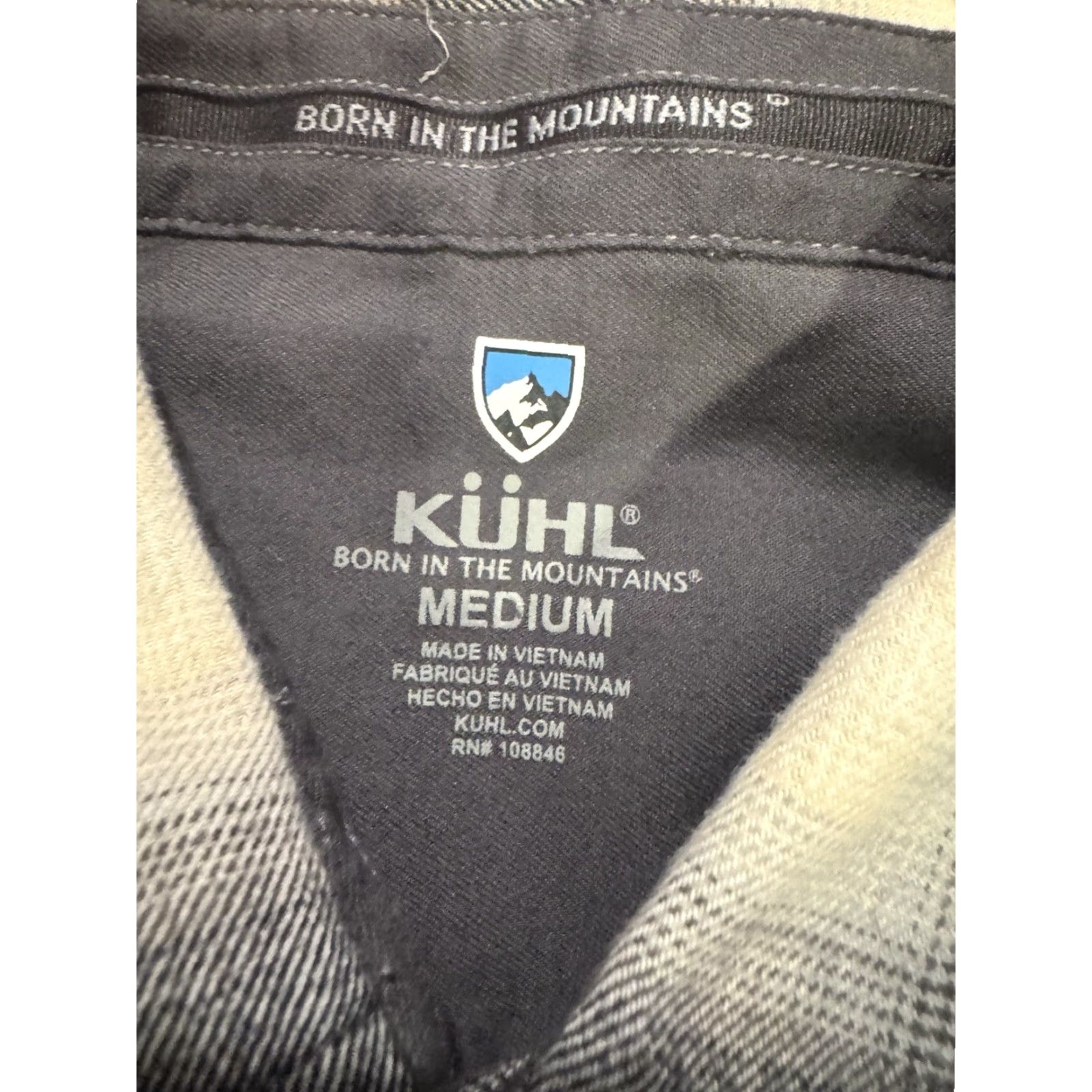 Vintage KUHL Men’s Dillingr Flannel LS Shirt M Black Sand Style 7186 Pockets Easy Care Button-Up Size US M / EU 48-50 / 2 - 6 Thumbnail