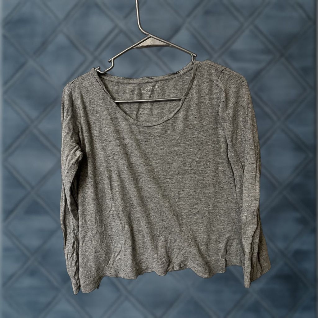 Ann Taylor LOFT Womens T-Shirt Gray Solid Crew Neck Long Sleeve Stretch Top Tee Medium Size L / US 10 / IT 46 - 1 Thumbnail