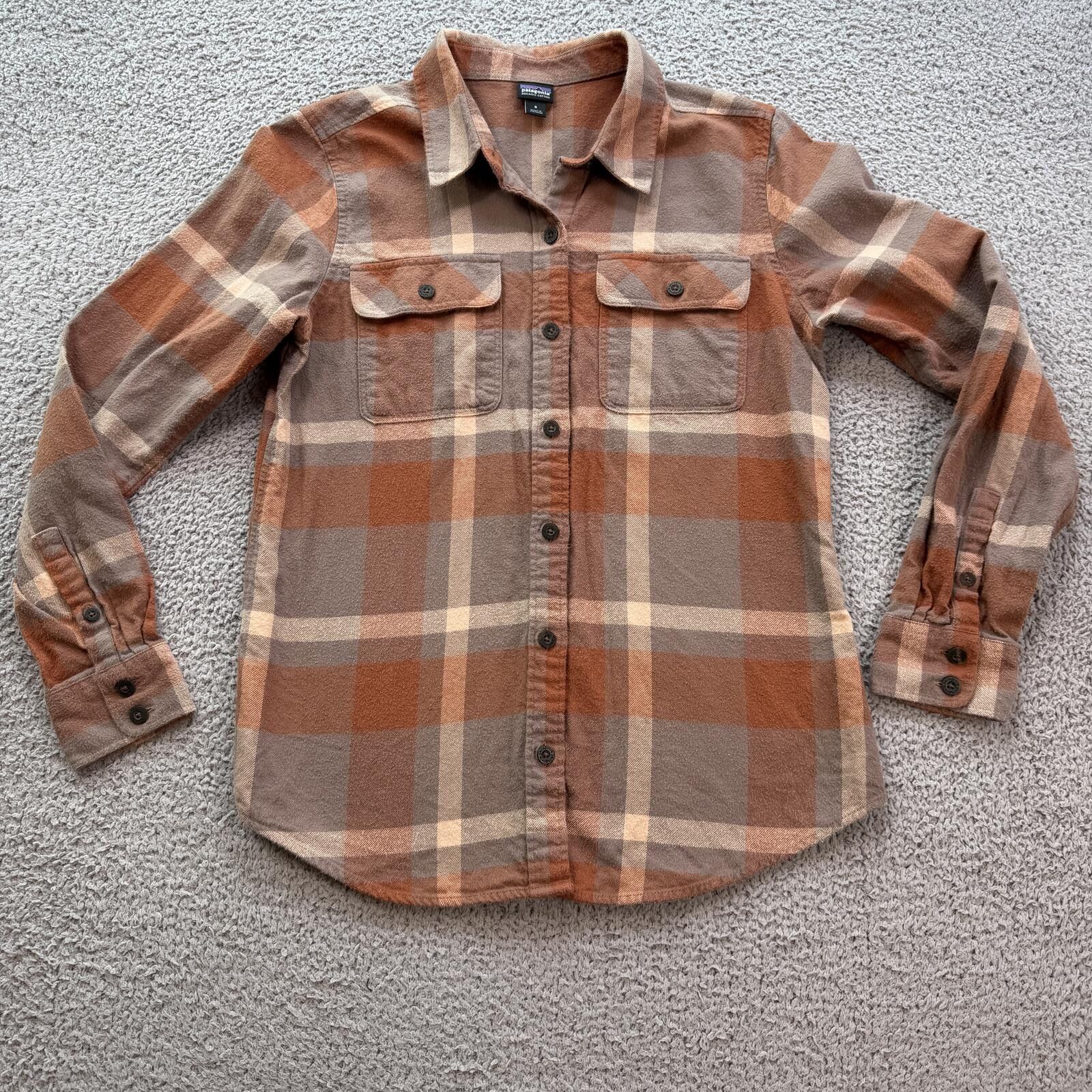 Patagonia Patagonia Plaid Flannel Shirt Brown Tan Womens S Button Up Size S / US 4 / IT 40 - 1 Thumbnail