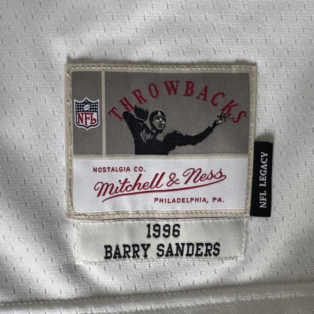 Mitchell & Ness Mitchell & Ness Barry Sanders Detroit Lions Throwback Jersey Size US XXL / EU 58 / 5 - 3 Thumbnail