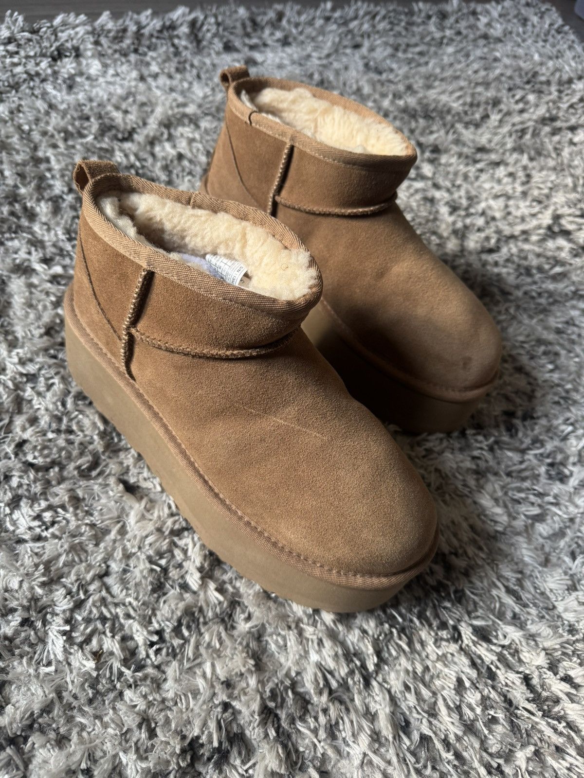 Ugg UGG Boot Classic Ultra Mini Platform Size US 7 / IT 37 - 1 Thumbnail