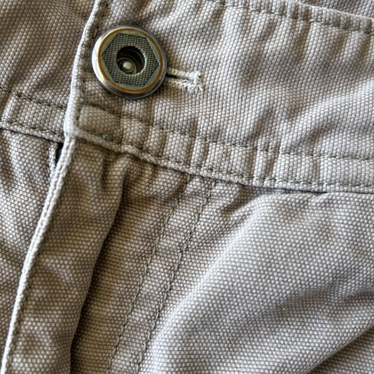 Mountain Hardwear Mountain Hardwear Shorts Cargo Hiking Tan 33 Size US 33 - 3 Thumbnail