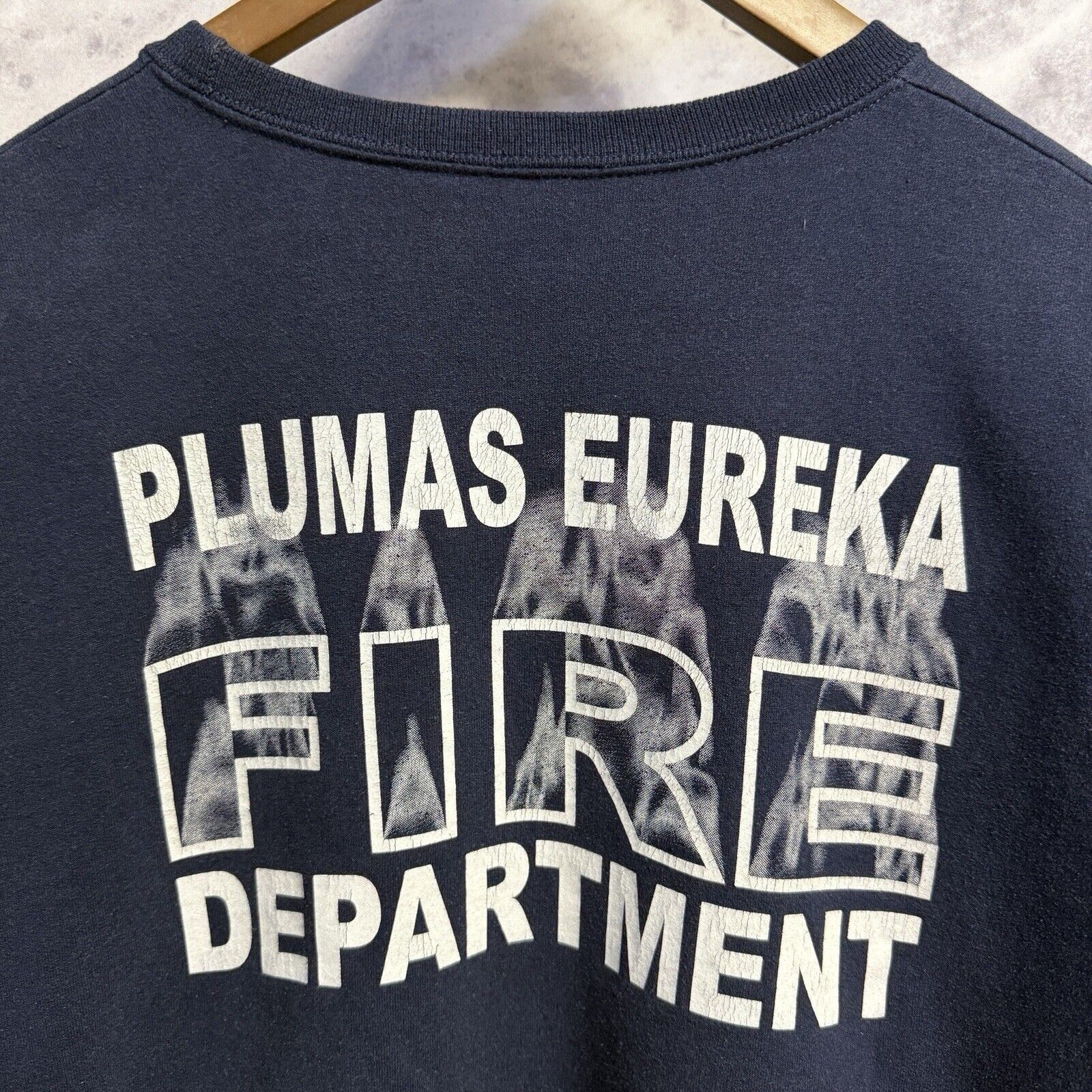 Vintage Vintage Fire Dept Sweatshirt Mens Large Blue Crew Neck Pluma Size US L / EU 52-54 / 3 - 9 Thumbnail