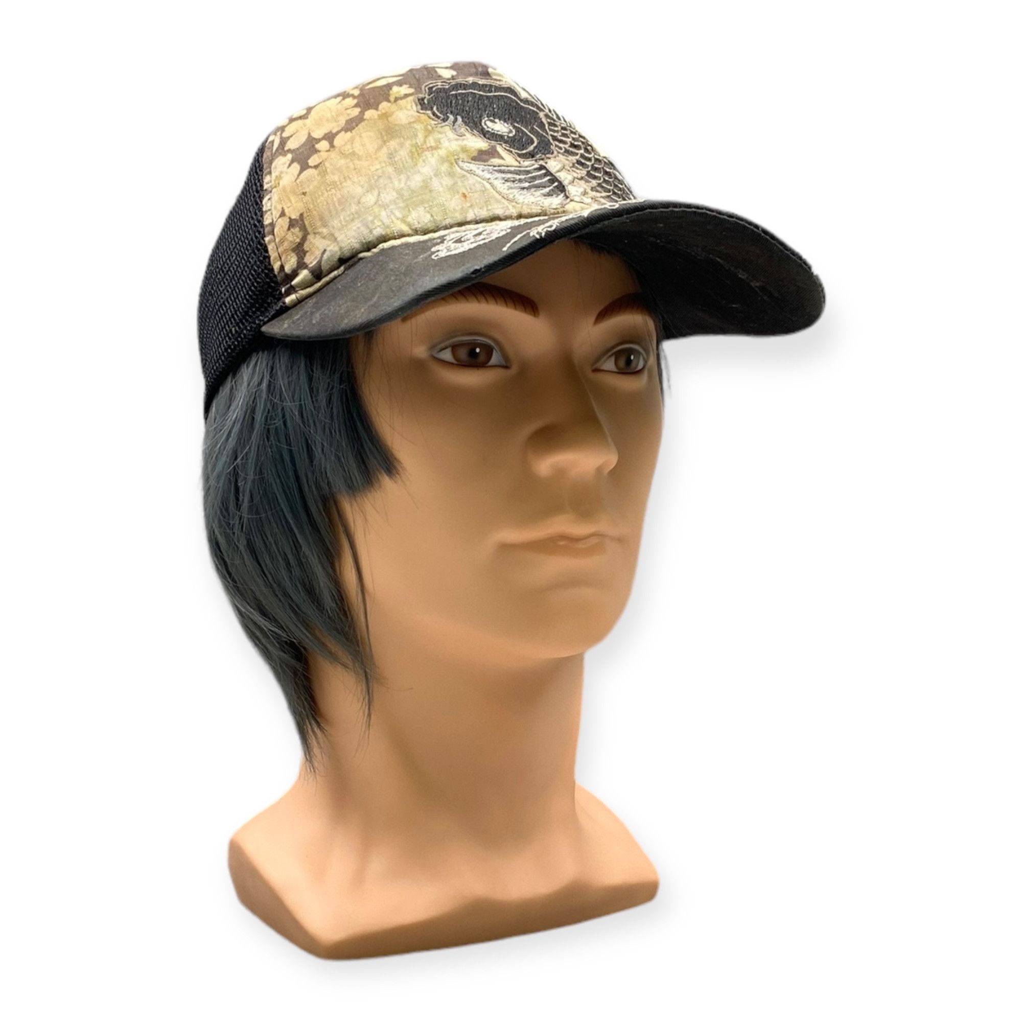 Japanese Brand Traditional Japan Koi Fish Embroid Trucker Hat Size ONE SIZE - 1 Thumbnail