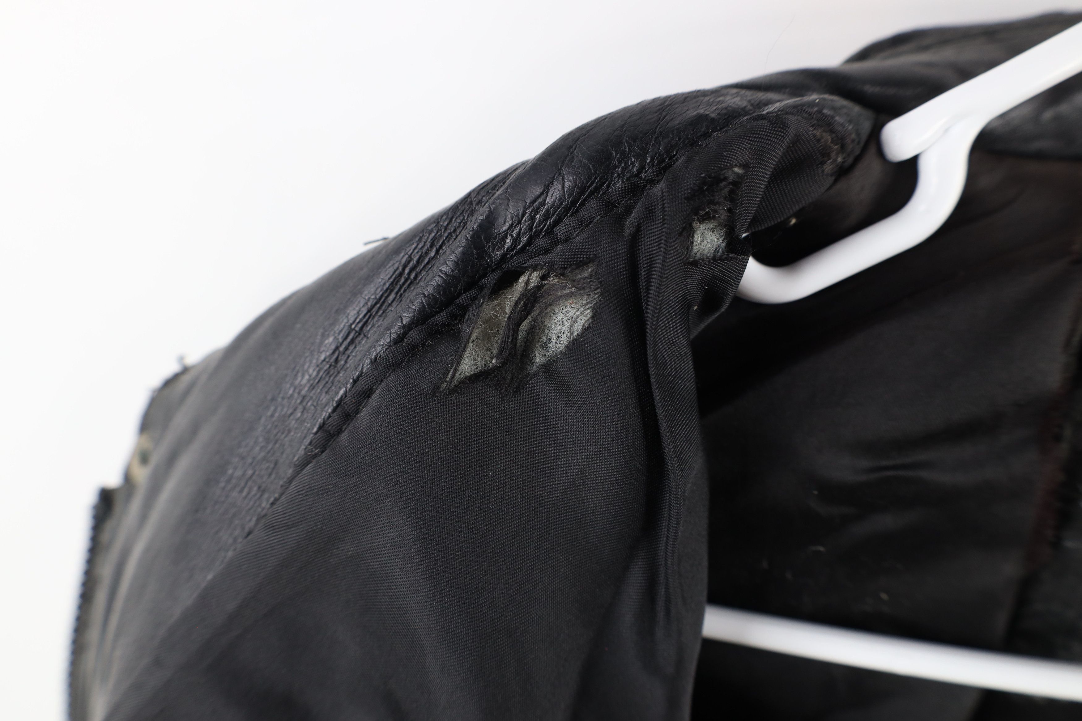 Vintage Vintage 90s Streetwear Full Zip Leather Bomber Jacket Black Size US L / EU 52-54 / 3 - 12 Thumbnail